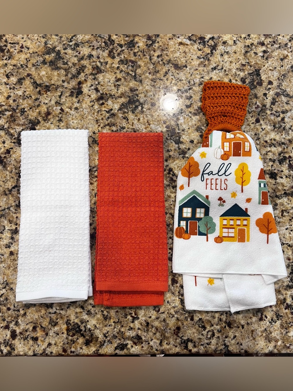 New Without Tags Autumn Kitchen Towel Set - Pumpkin Spice & Fall Feels - Picture 4 of 4
